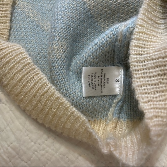 Oversize blue smiley sweater - Picture 6 of 6